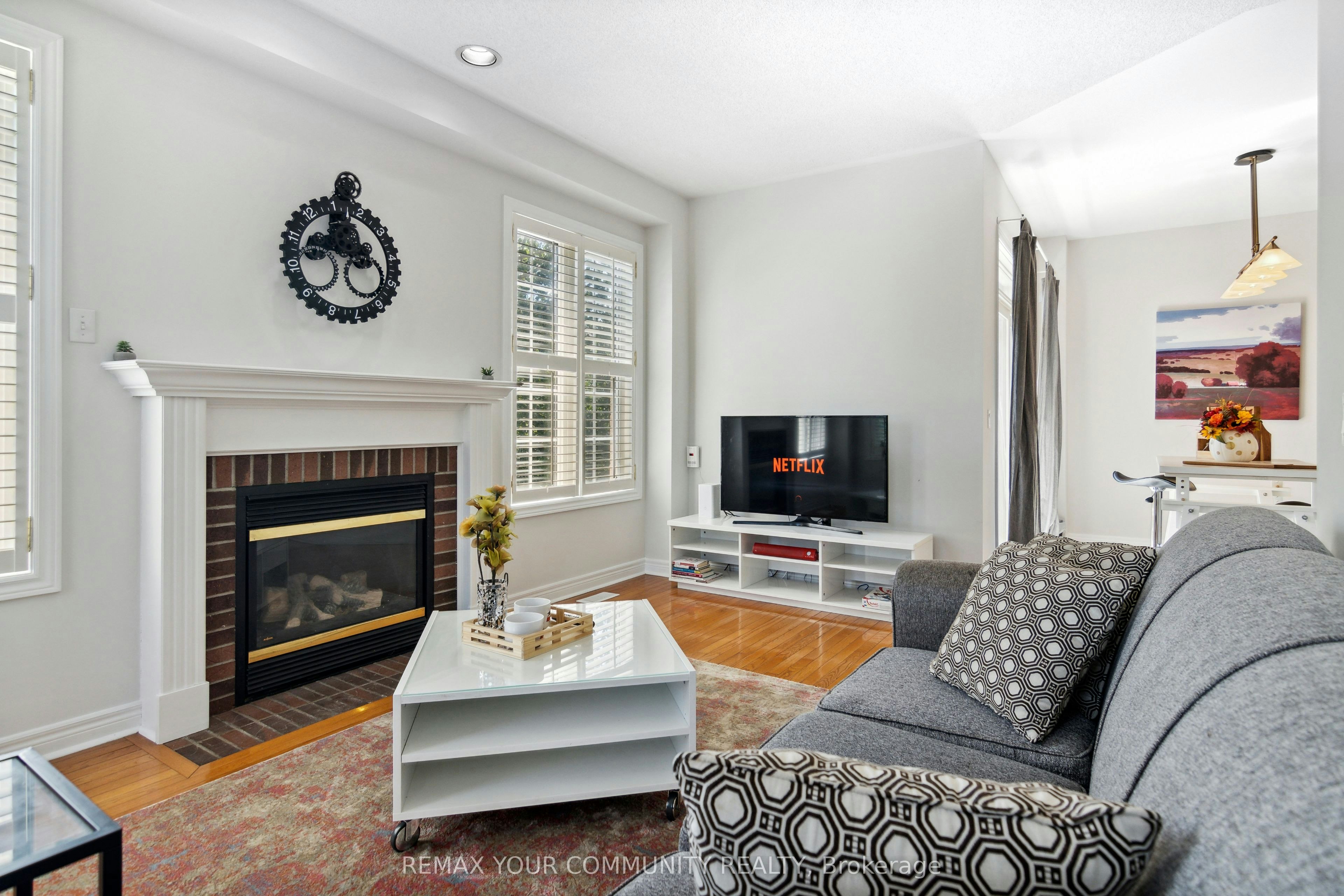 Main and Second Floor-39 Lark Crescent, Richmond Hill, ON, L4S 2N2 - 3