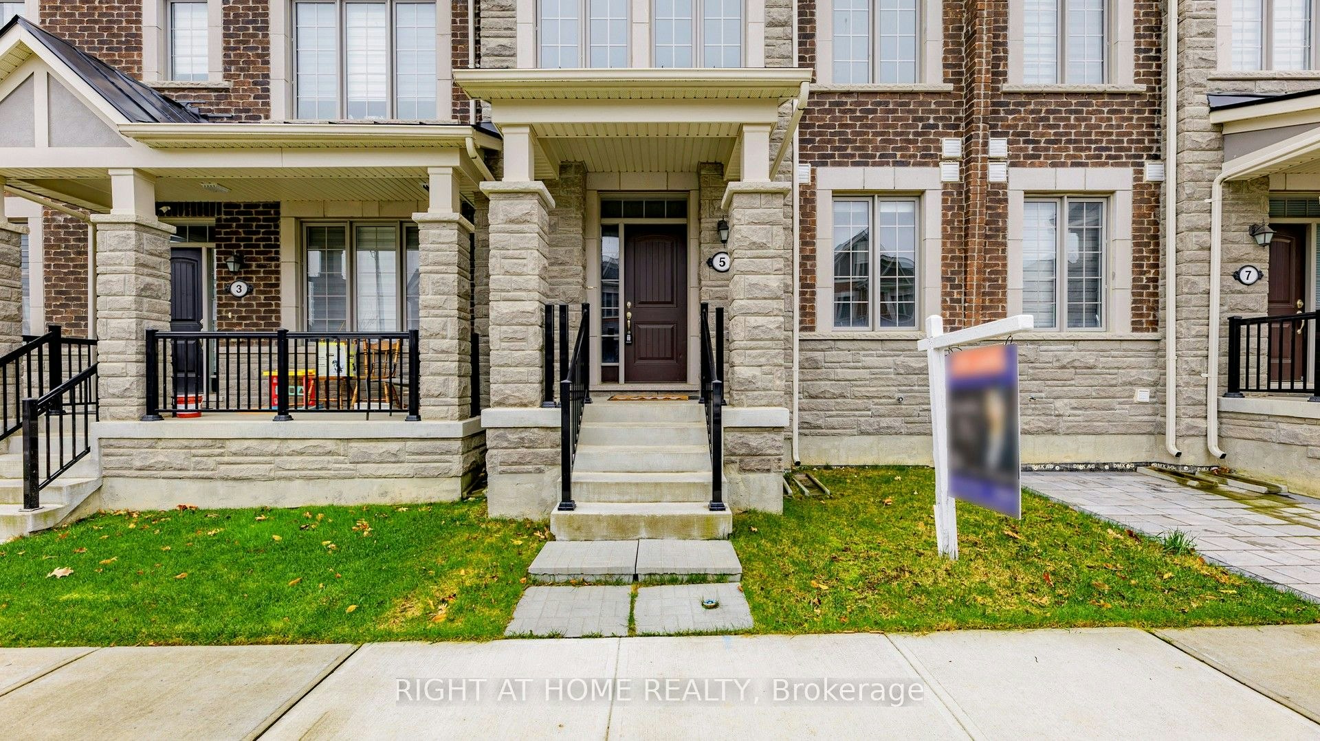 5 Casely Avenue, Richmond Hill, ON, L4S 0J8 - 4