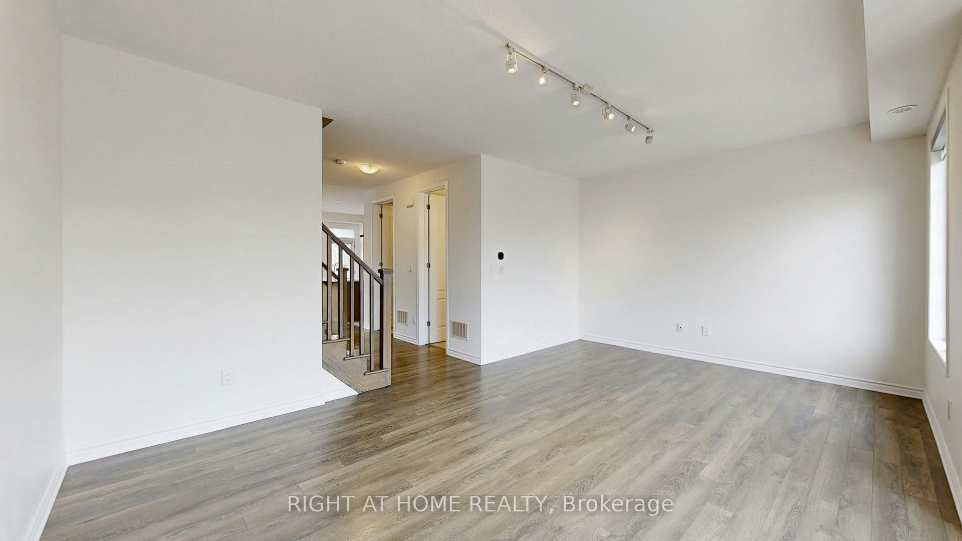 5 Casely Avenue, Richmond Hill, ON, L4S 0J8 - 14