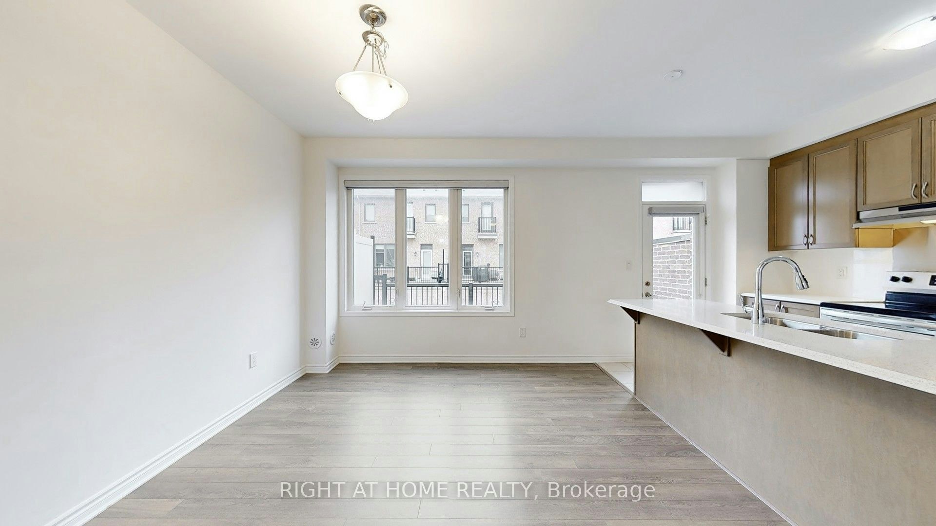 5 Casely Avenue, Richmond Hill, ON, L4S 0J8 - 8