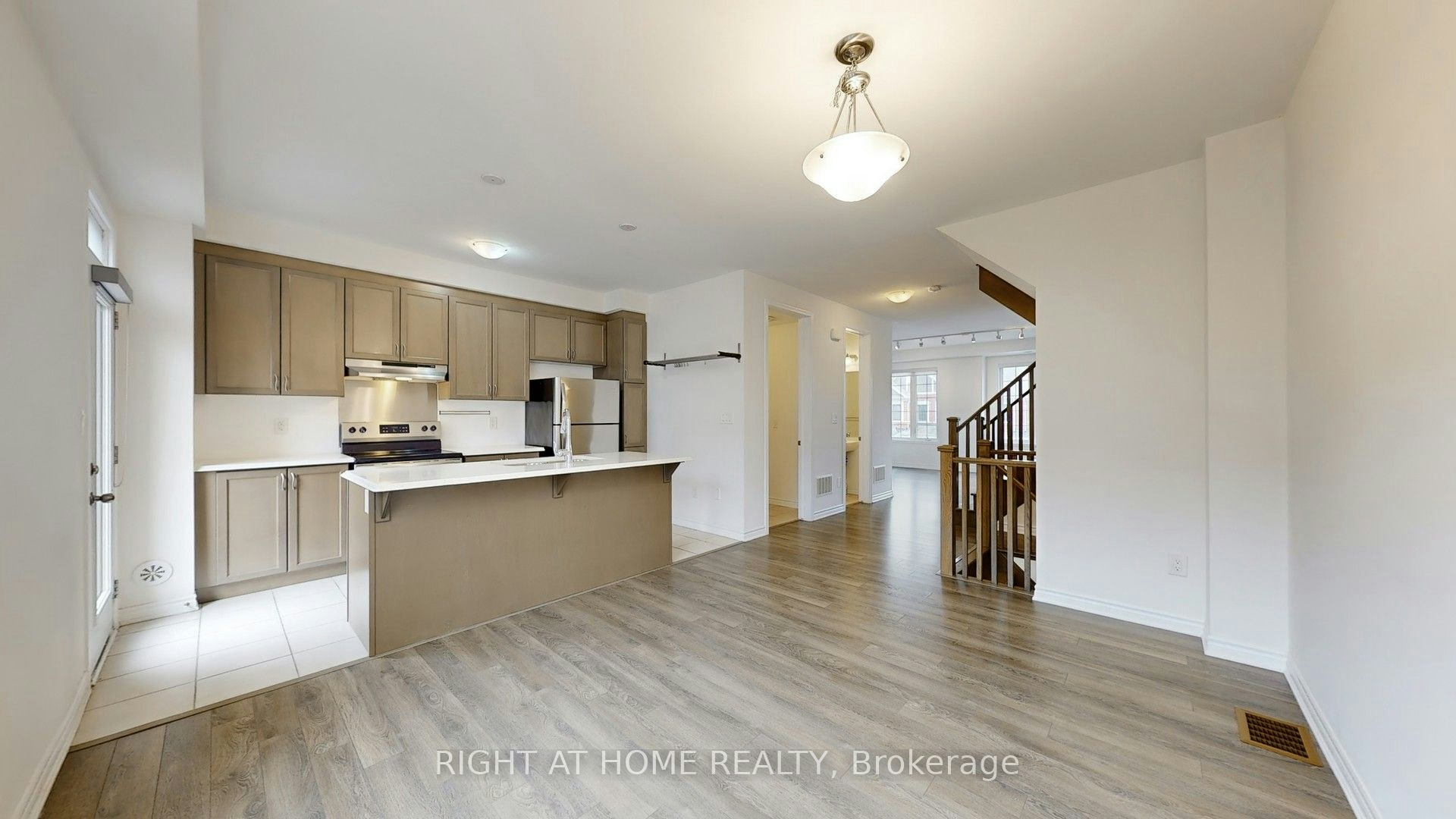 5 Casely Avenue, Richmond Hill, ON, L4S 0J8 - 9