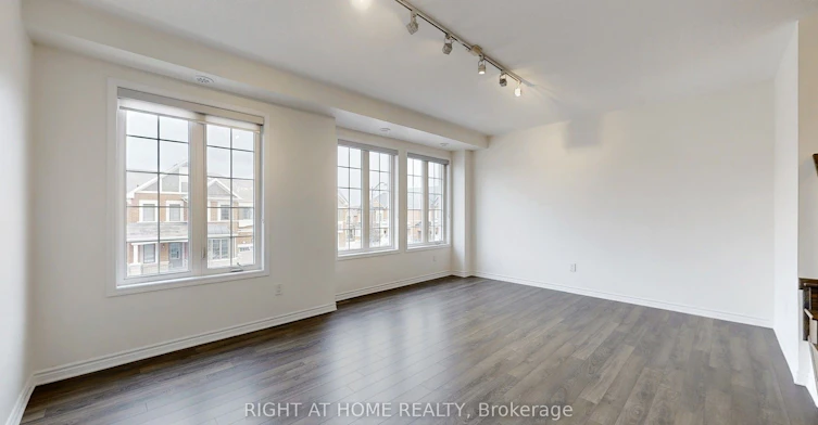 5 Casely Avenue, Richmond Hill, ON, L4S 0J8 - 12