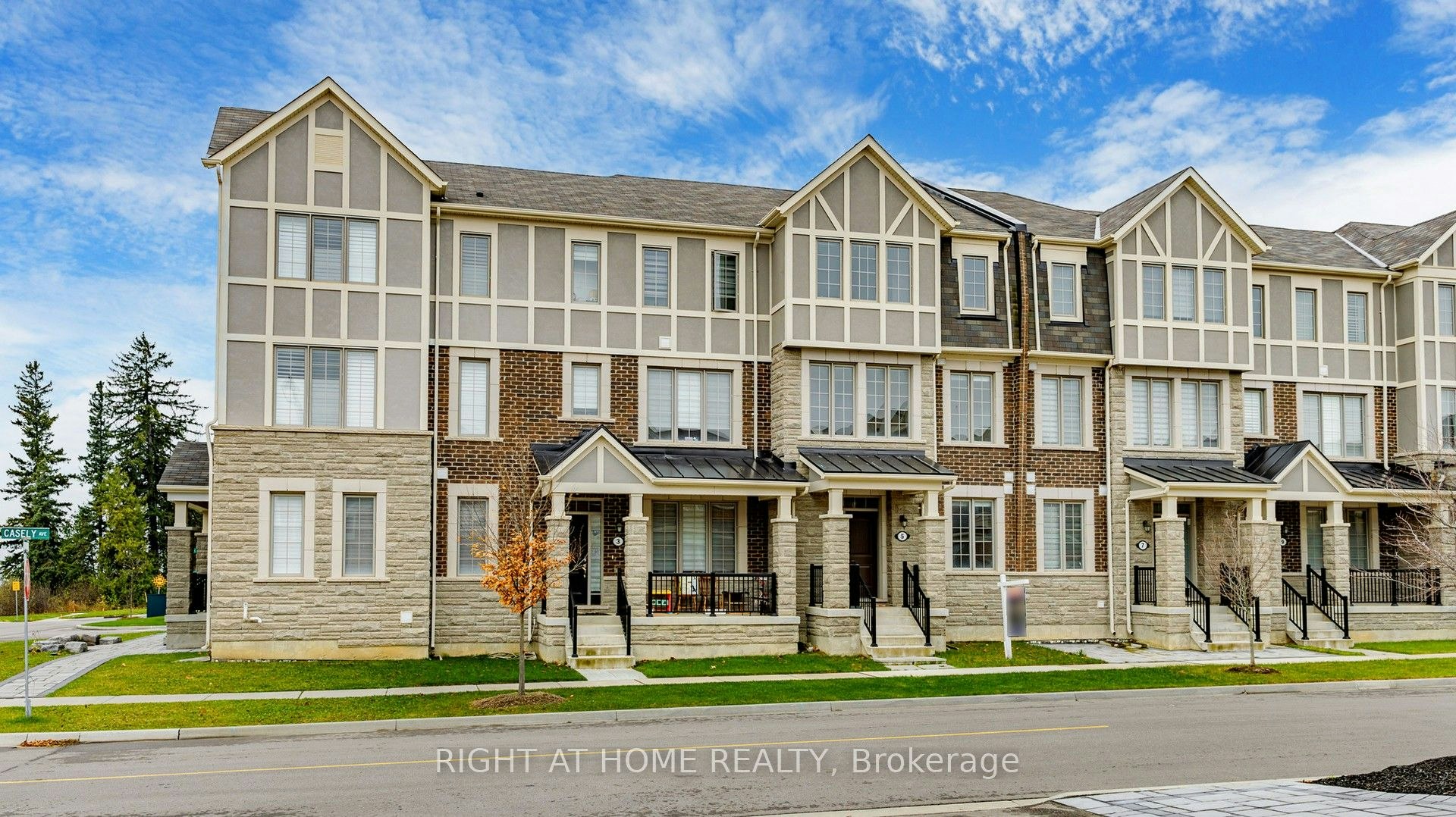 5 Casely Avenue, Richmond Hill, ON, L4S 0J8 - 3