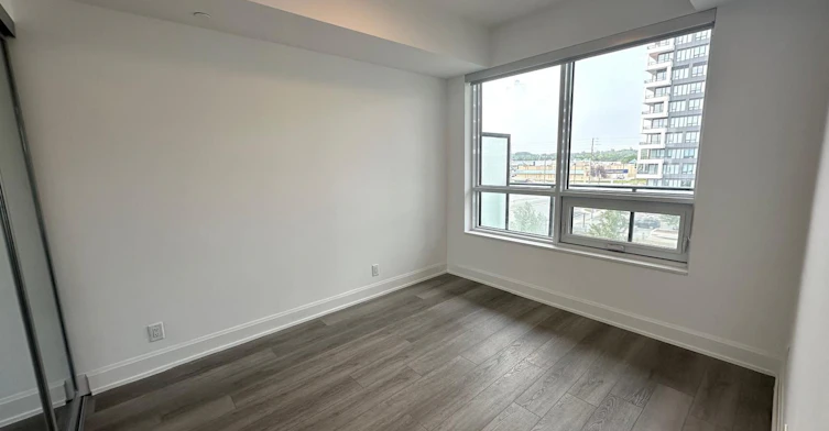 509-8 Water Walk Drive, Markham, ON, L3R 6L4 - 7