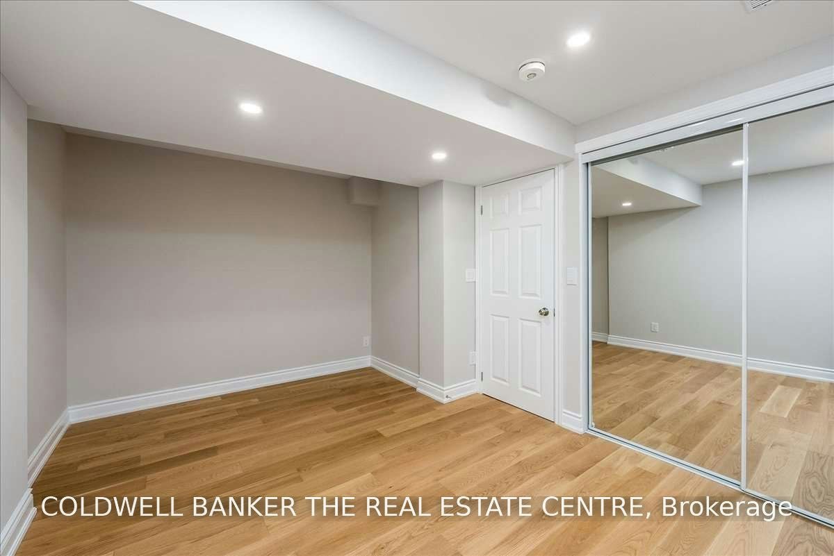 778 Firth Court, Newmarket, ON, L3Y 8H8 - 17