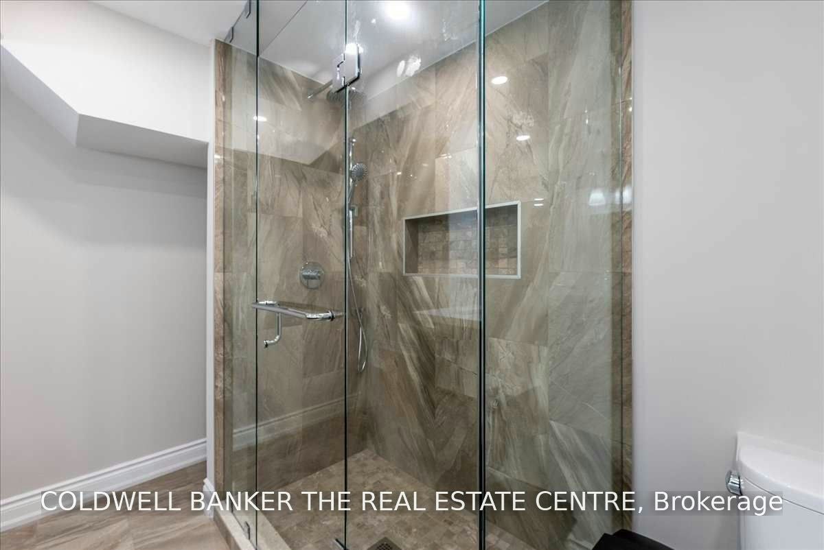 778 Firth Court, Newmarket, ON, L3Y 8H8 - 20