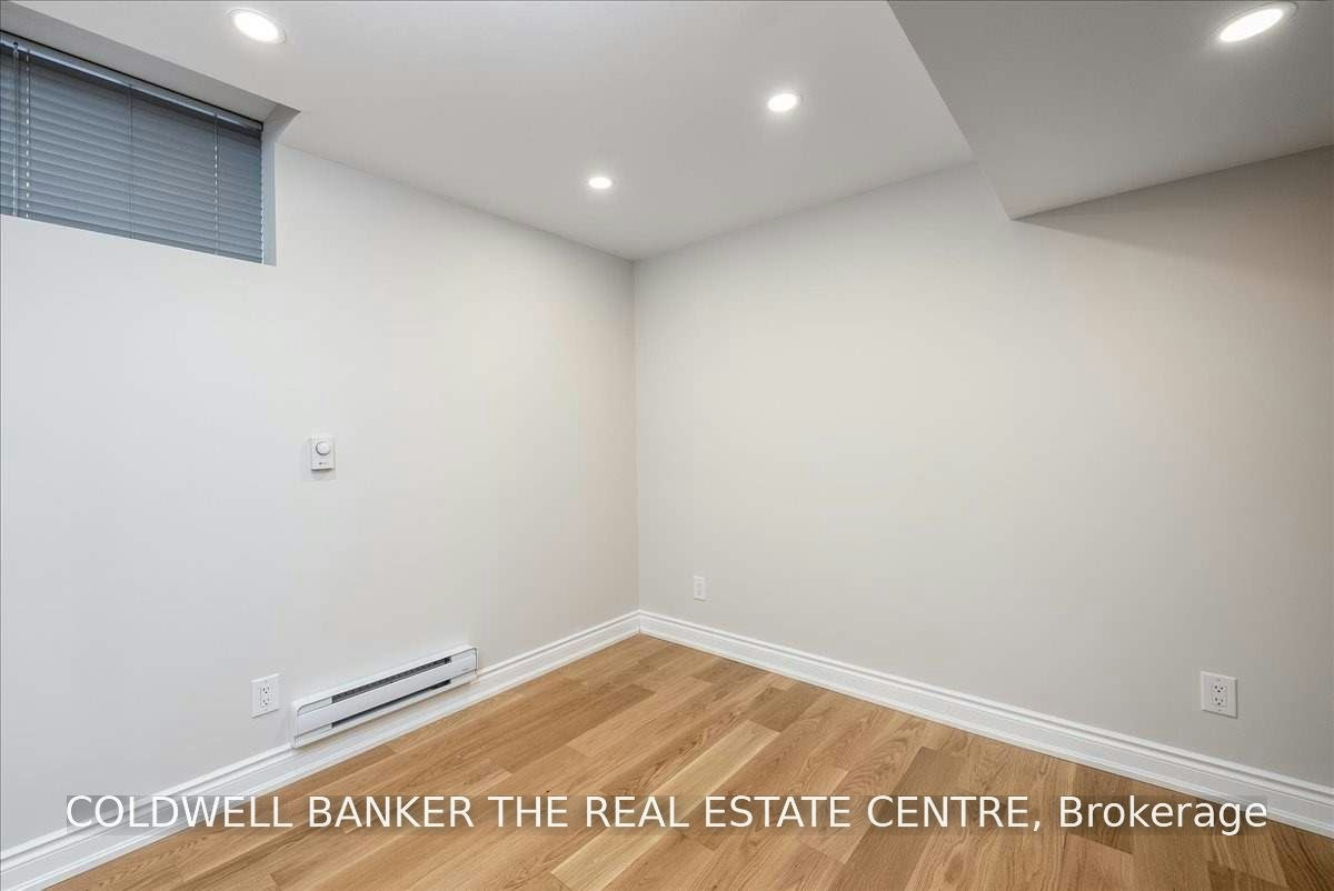 778 Firth Court, Newmarket, ON, L3Y 8H8 - 15