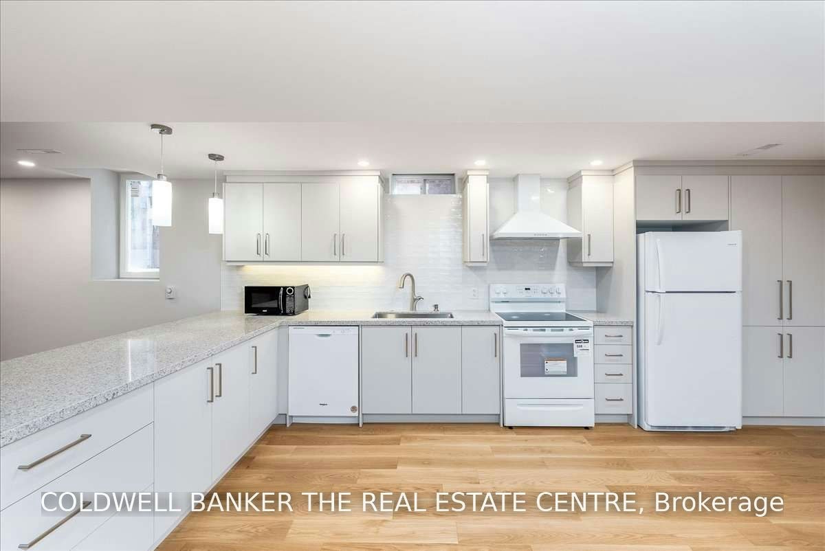 778 Firth Court, Newmarket, ON, L3Y 8H8 - 13
