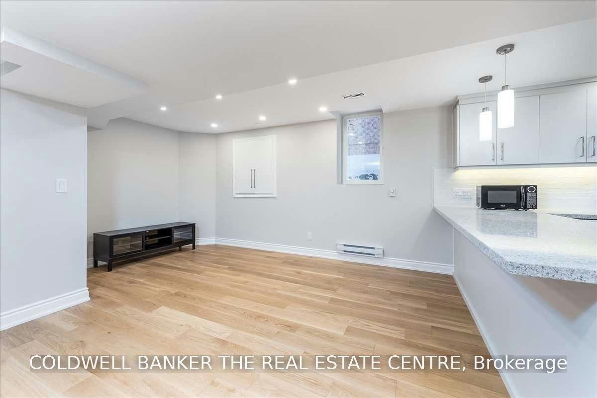 778 Firth Court, Newmarket, ON, L3Y 8H8 - 7