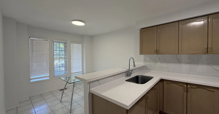 663 South Unionville Avenue, Markham, ON, L3R 4W9 - 3
