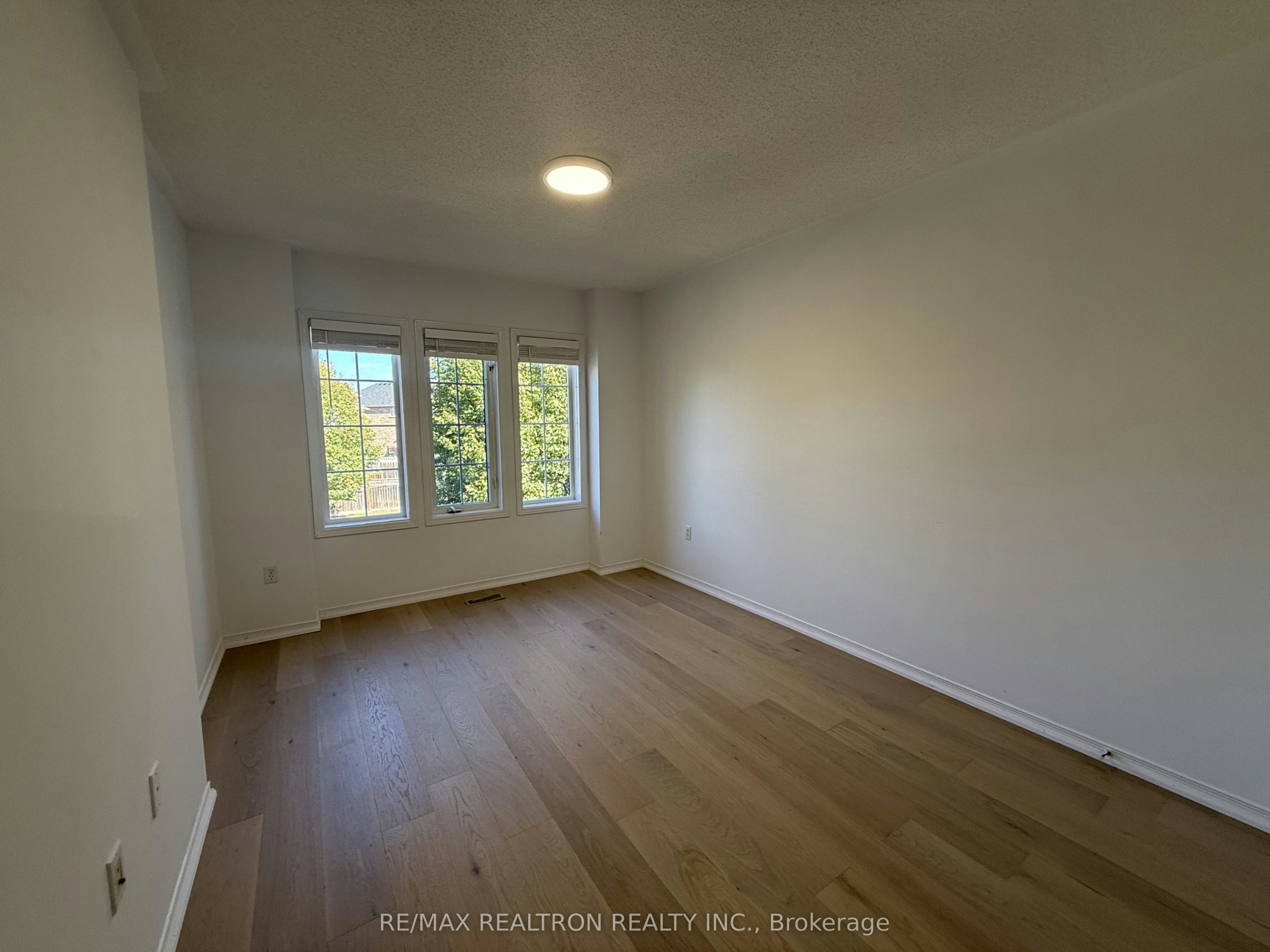 663 South Unionville Avenue, Markham, ON, L3R 4W9 - 8