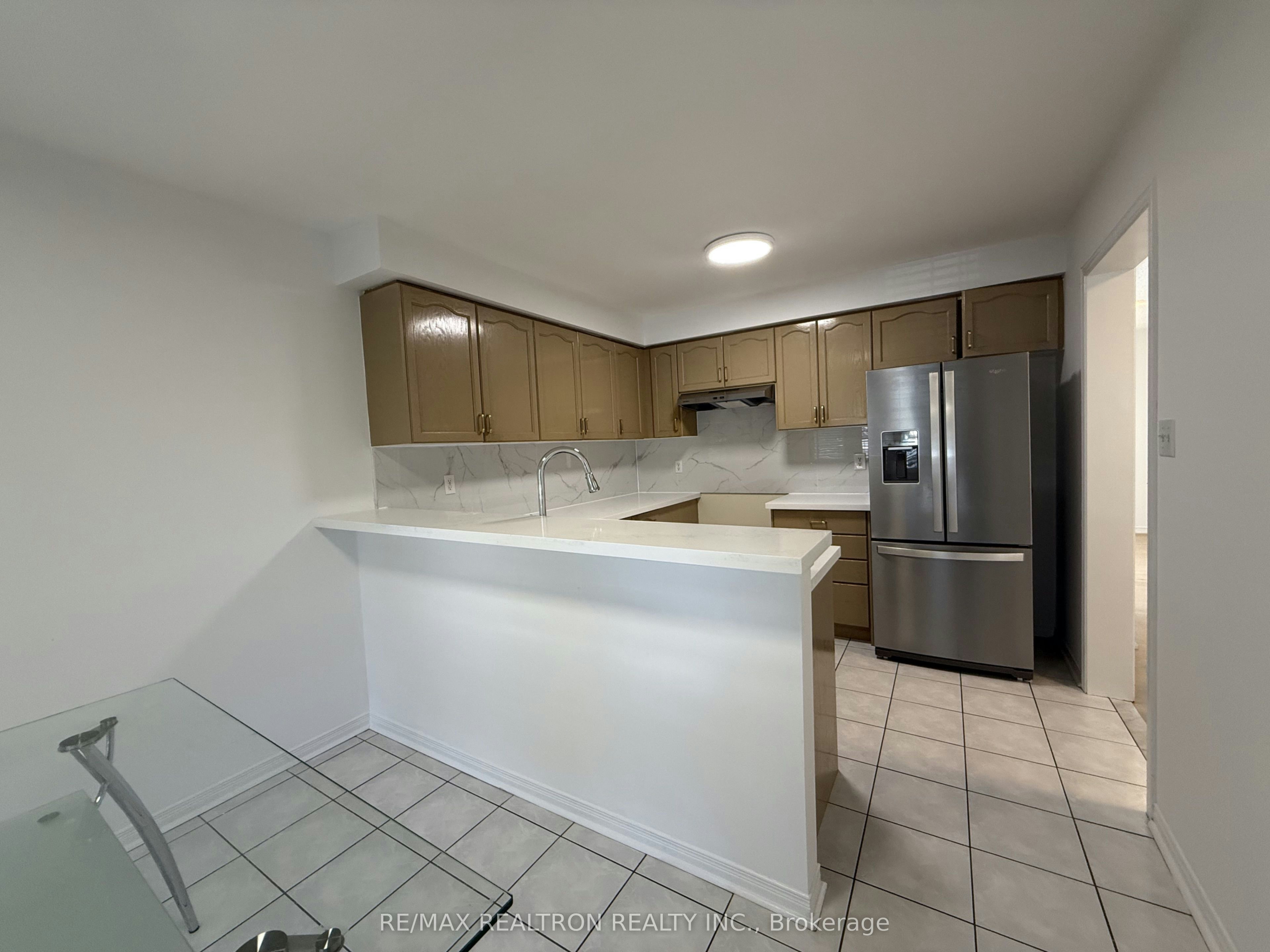 663 South Unionville Avenue, Markham, ON, L3R 4W9 - 2