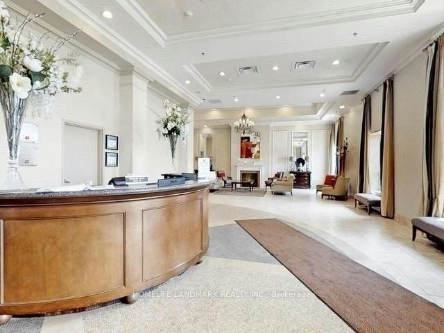 Ph. 802-8 Maison Parc Court, Vaughan, ON, L4J 9K5 - 2