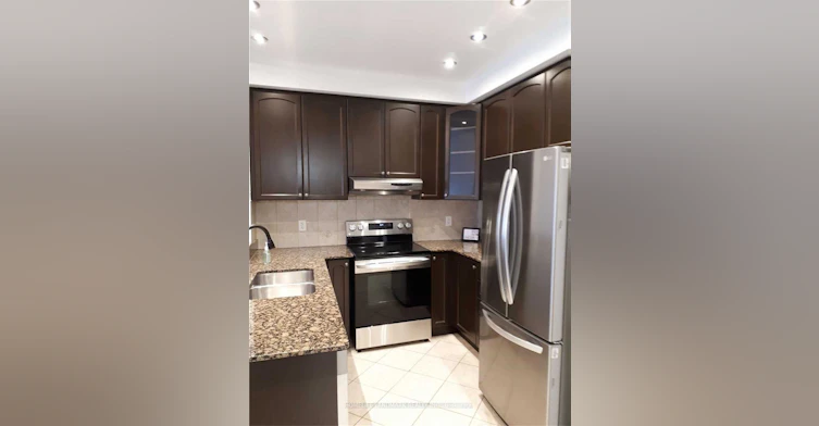 Ph. 802-8 Maison Parc Court, Vaughan, ON, L4J 9K5 - 14