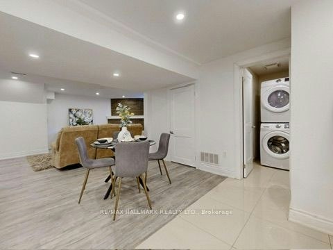 Bsmt-238 Rumble Avenue, Richmond Hill, ON, L4C 4G7 - 10