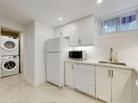 Bsmt-238 Rumble Avenue, Richmond Hill, ON, L4C 4G7 - 11
