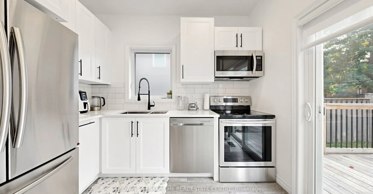 1847 Swan Street, Innisfil, ON, L9S 0B2 - 17