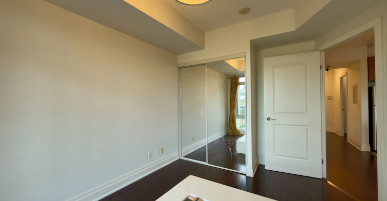 310-131 Upper Duke Crescent, Markham, ON, L6G 0C9 - 5