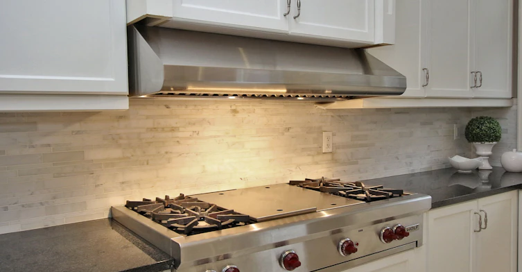 30 Valmont Avenue, Richmond Hill, ON, L4E 0P8 - 7
