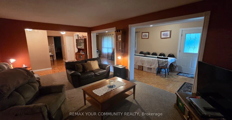 1031 Metro Road, Georgina, ON, L4P 3E9 - 6