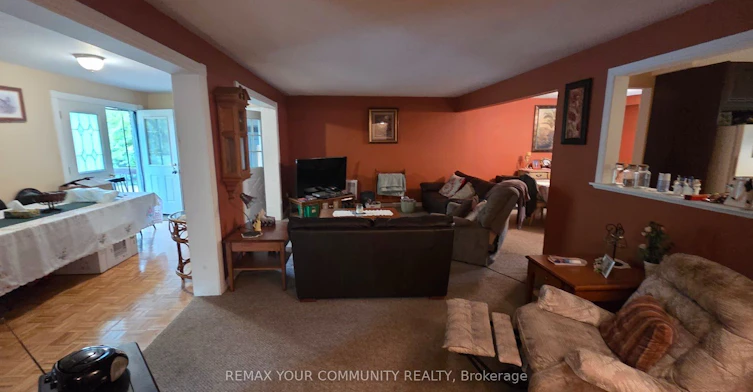 1031 Metro Road, Georgina, ON, L4P 3E9 - 8