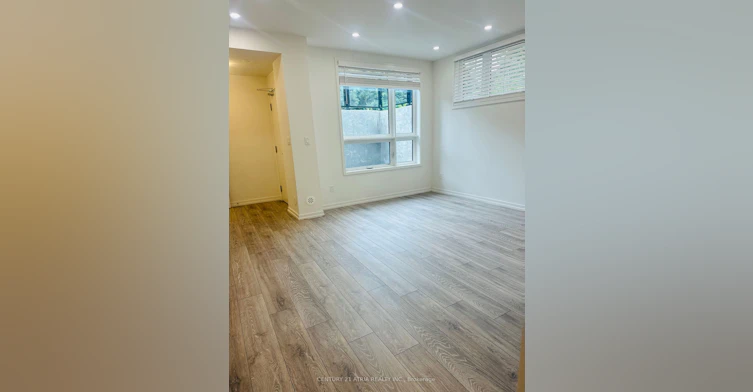 14-22 Lytham Green Circle, Newmarket, ON, L3Y 0H5 - 13