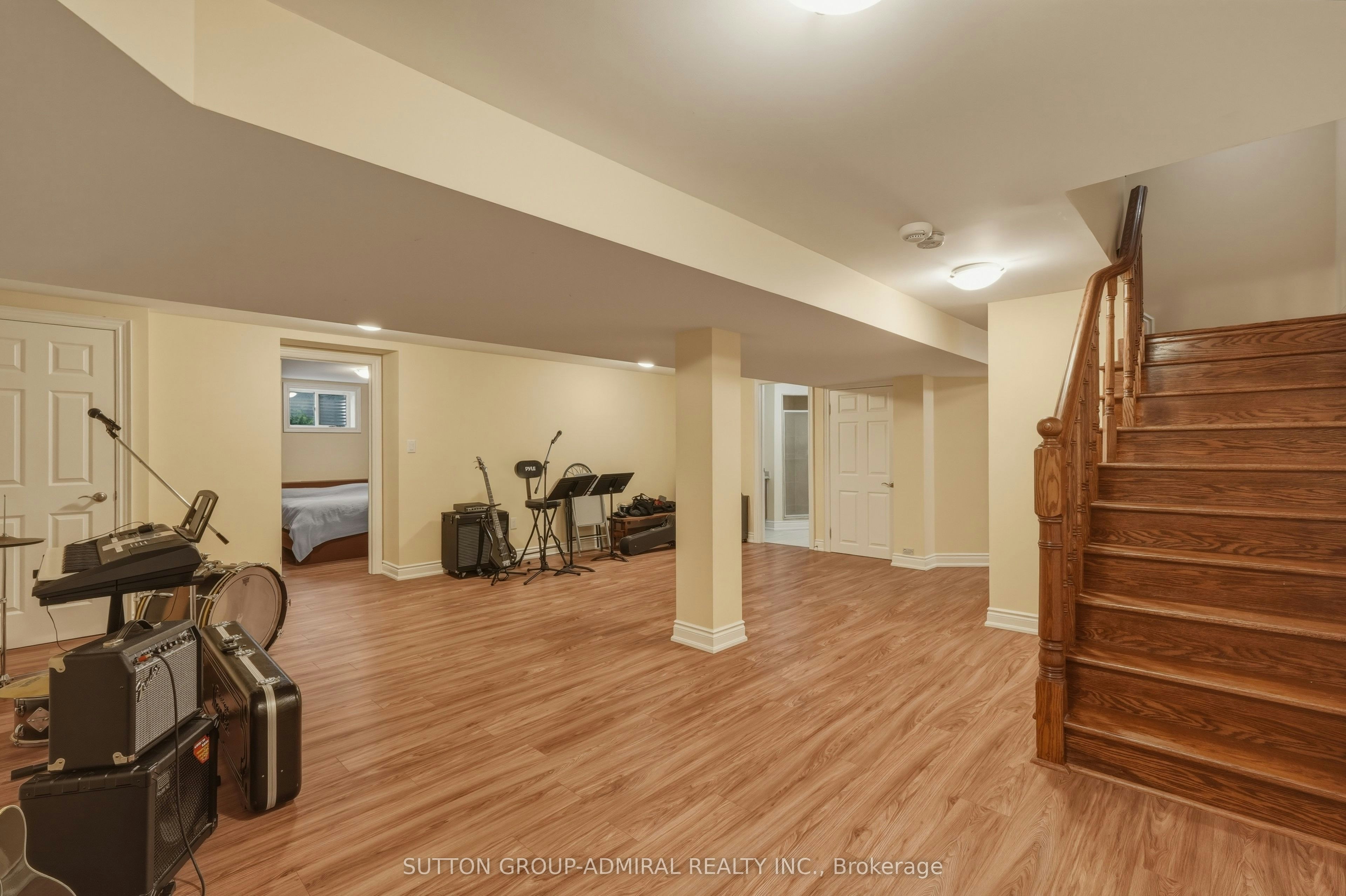 90 Brillinger Street, Richmond Hill, ON, L4C 8Y3 - 30
