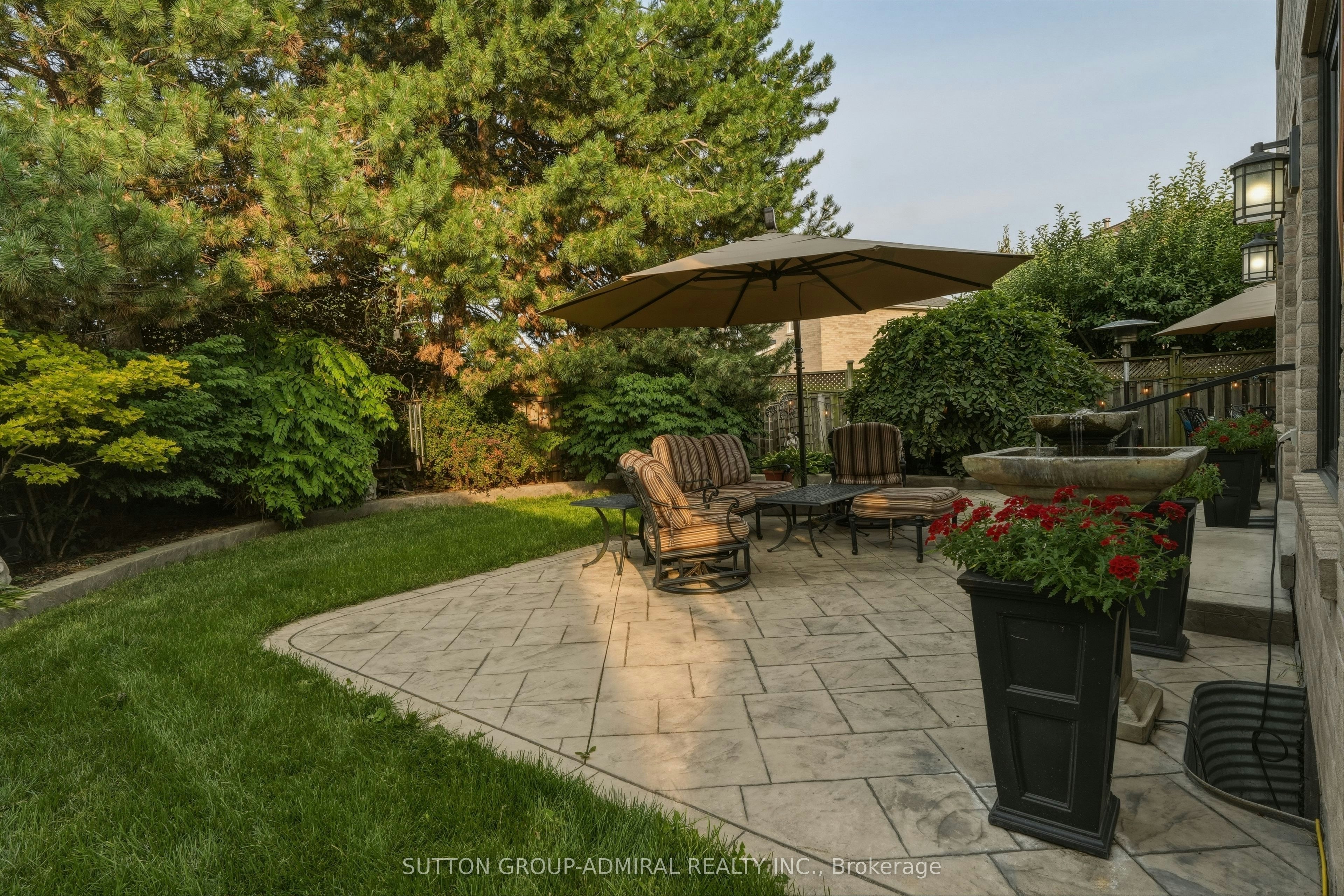 90 Brillinger Street, Richmond Hill, ON, L4C 8Y3 - 42