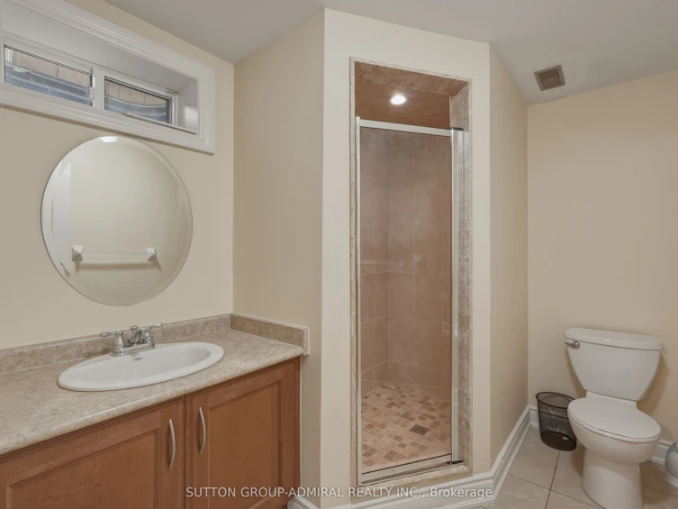 90 Brillinger Street, Richmond Hill, ON, L4C 8Y3 - 32