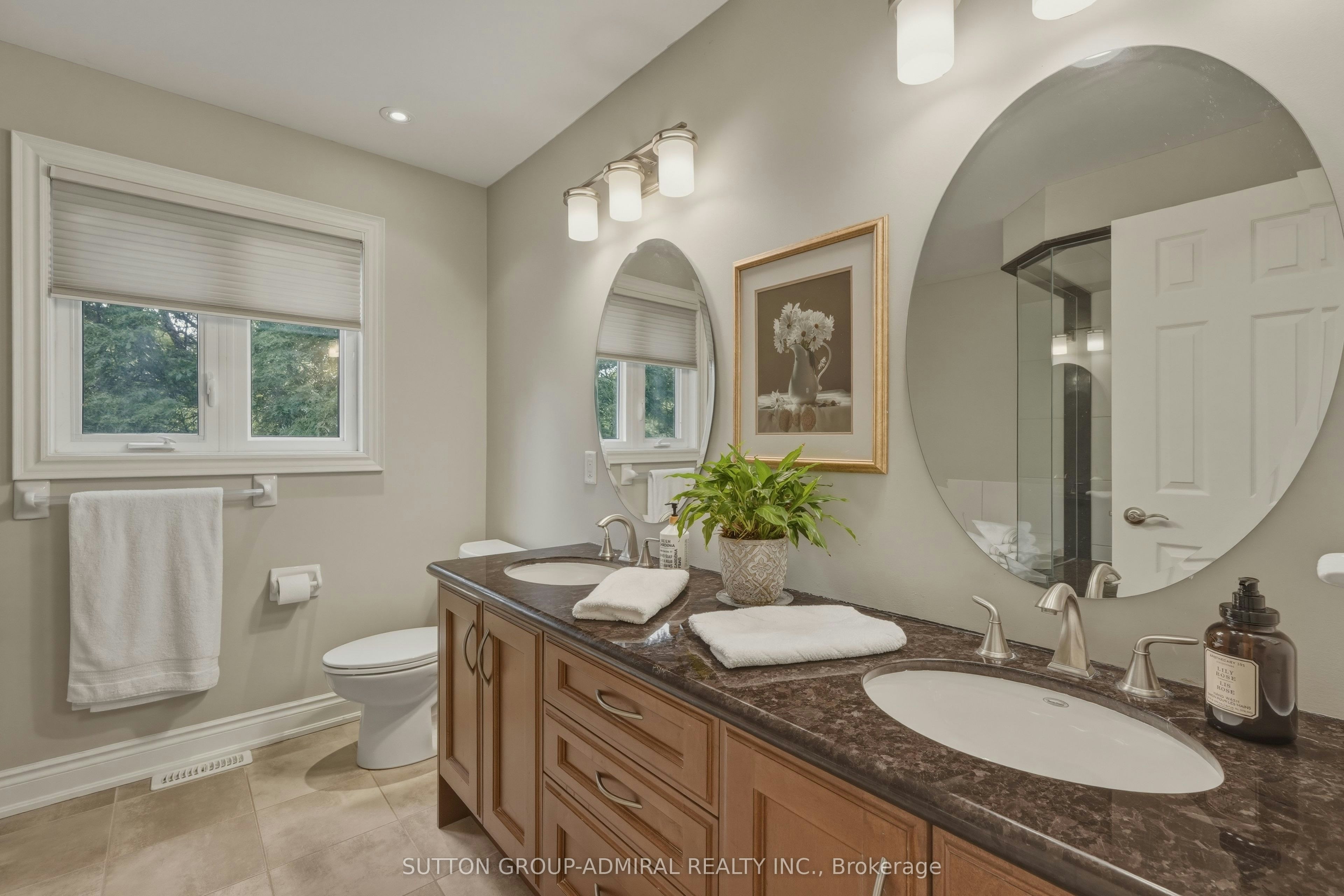 90 Brillinger Street, Richmond Hill, ON, L4C 8Y3 - 25