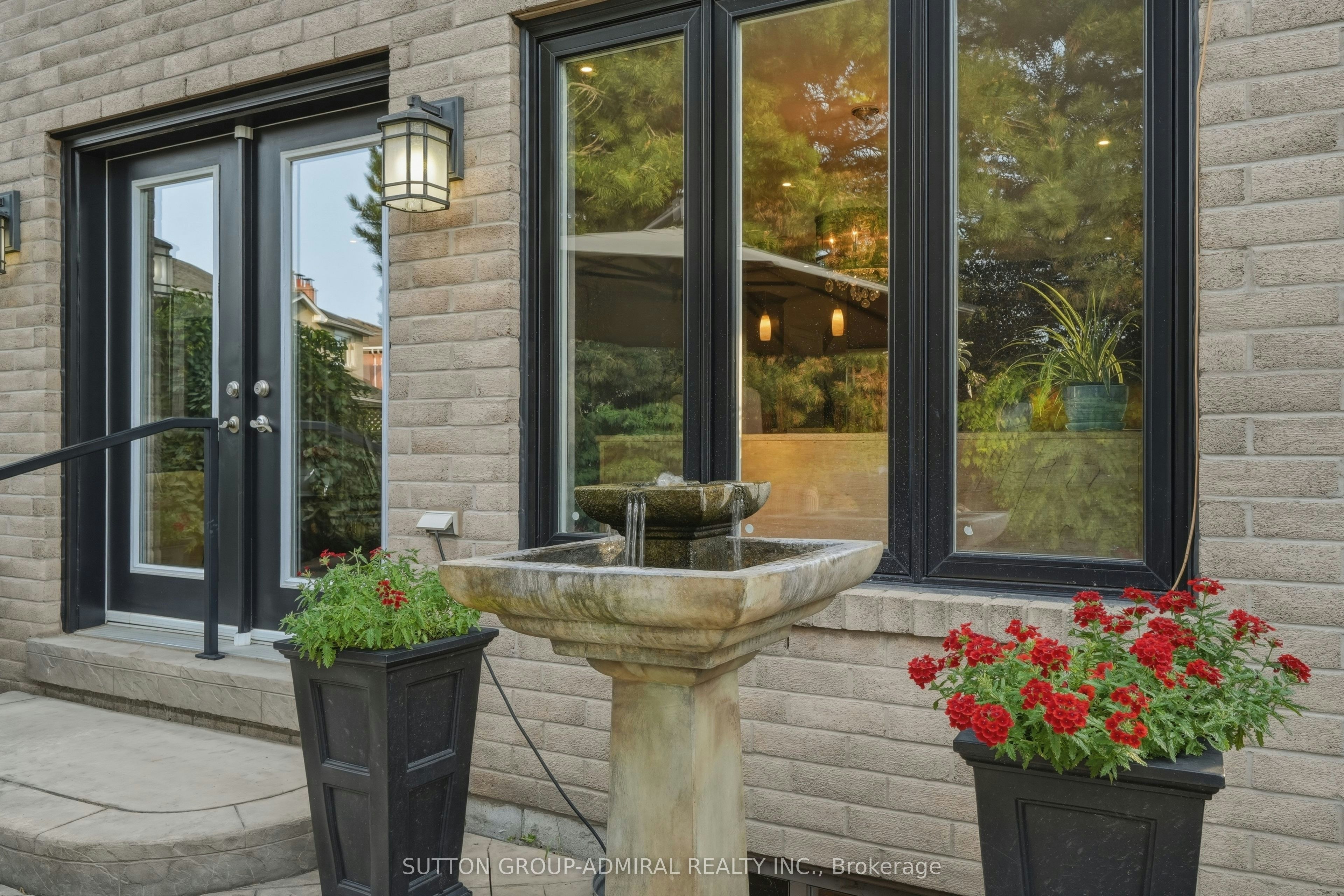 90 Brillinger Street, Richmond Hill, ON, L4C 8Y3 - 38