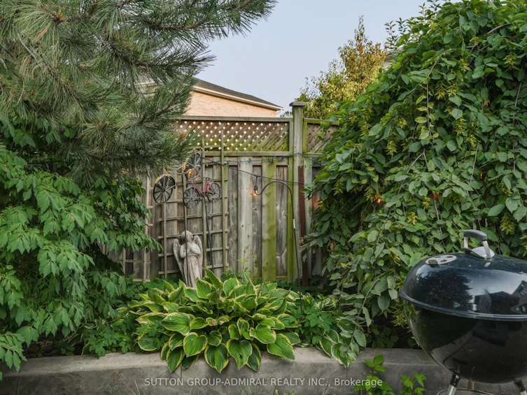 90 Brillinger Street, Richmond Hill, ON, L4C 8Y3 - 44