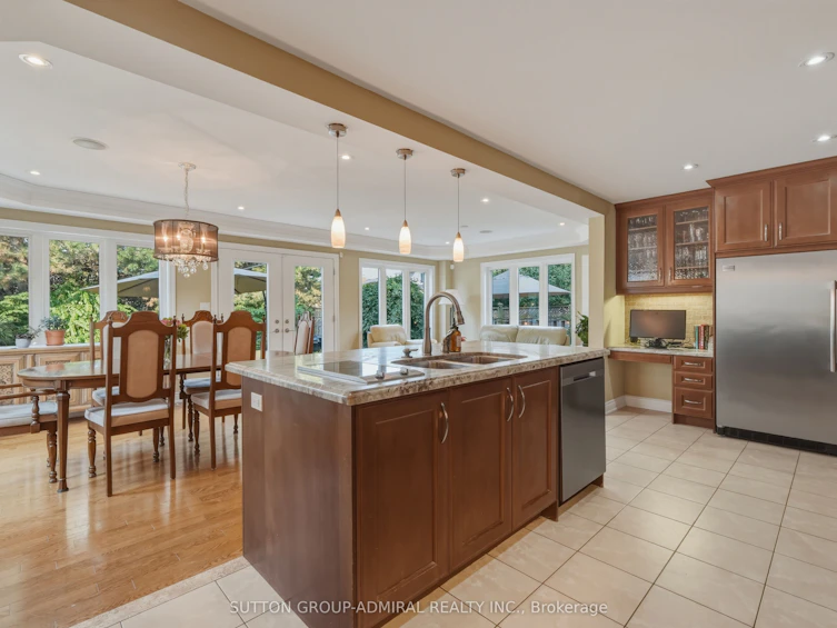 90 Brillinger Street, Richmond Hill, ON, L4C 8Y3 - 8