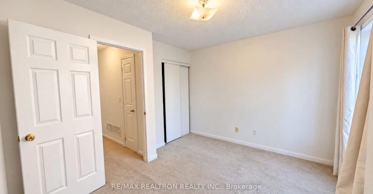 7-22 St Moritz Way, Markham, ON, L3R 4G4 - 28