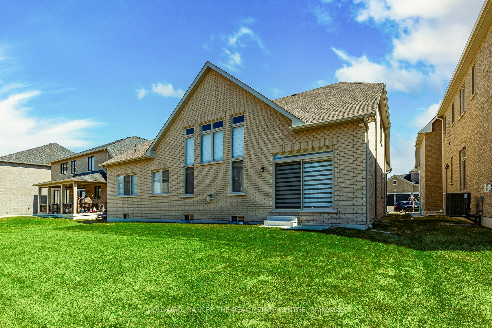 28 Bellflower Crescent, Adjala-Tosorontio, ON, L0G 1W0 - 44