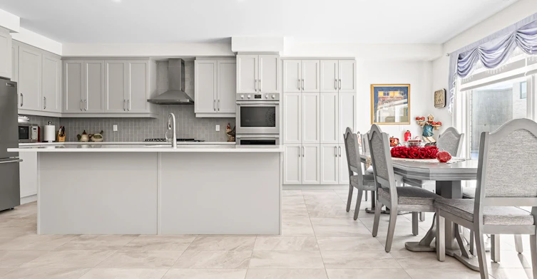 28 Bellflower Crescent, Adjala-Tosorontio, ON, L0G 1W0 - 14