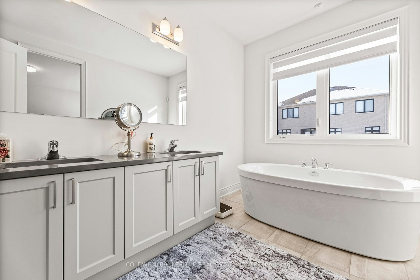 28 Bellflower Crescent, Adjala-Tosorontio, ON, L0G 1W0 - 26