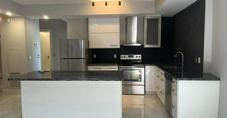 LPH04-3700 Highway 7 Road, Vaughan, ON, L4L 0G8 - 21