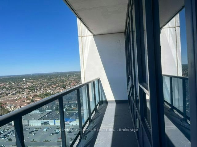 LPH04-3700 Highway 7 Road, Vaughan, ON, L4L 0G8 - 23
