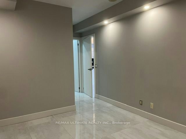 LPH04-3700 Highway 7 Road, Vaughan, ON, L4L 0G8 - 9