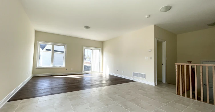 15 Schortinghuis Street, Georgina, ON, L0E 1R0 - 5