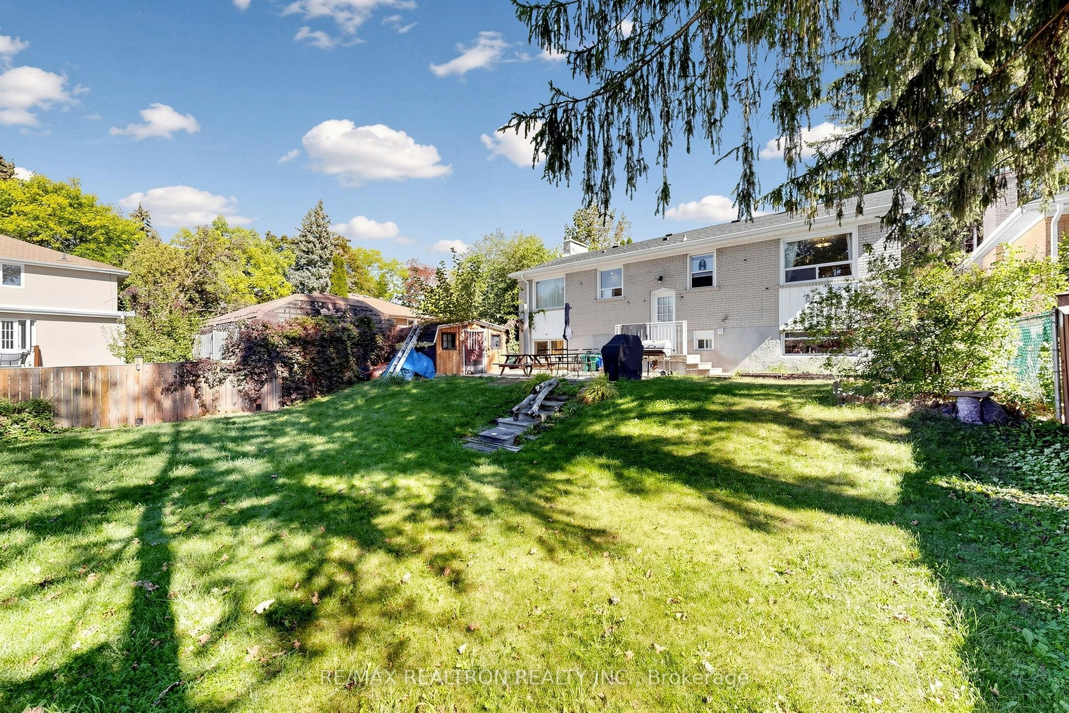 Main-244 Tampico Road, Richmond Hill, ON, L4C 4R7 - 25