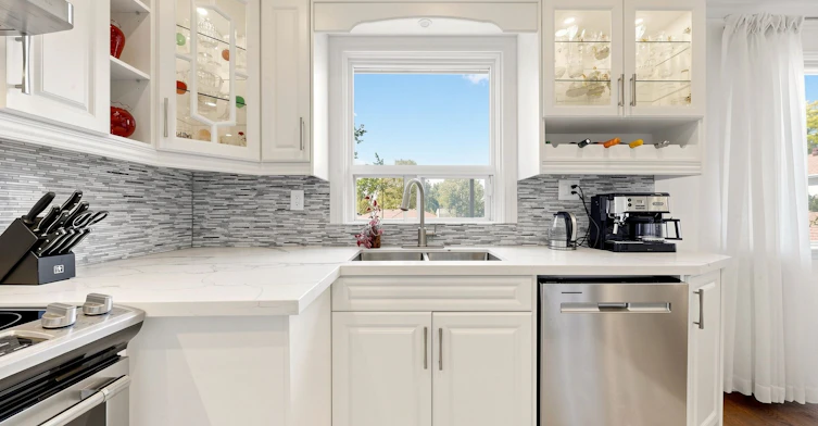 Main-244 Tampico Road, Richmond Hill, ON, L4C 4R7 - 11