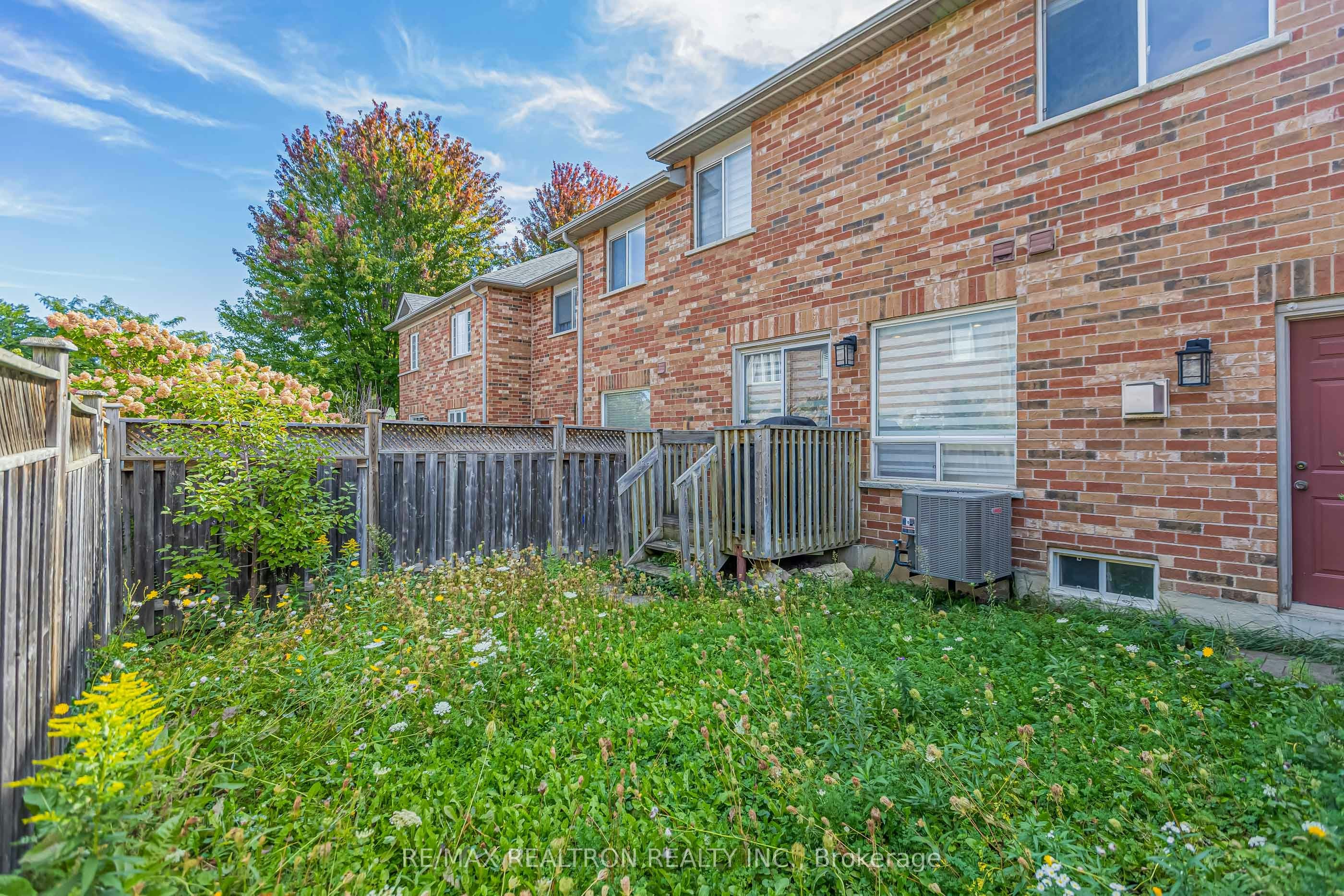 10 Macgregor Avenue, Richmond Hill, ON, L4B 4S8 - 49