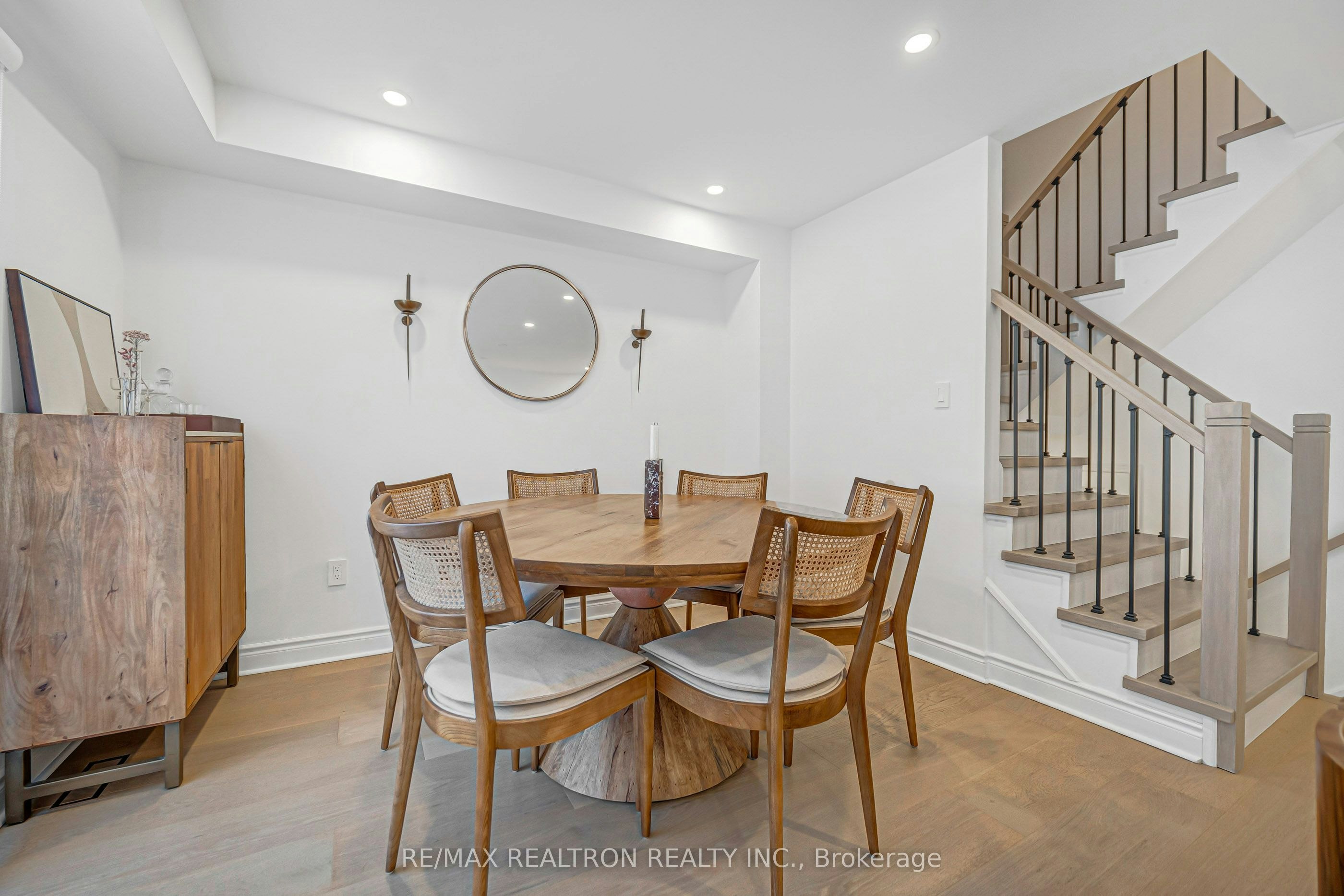 10 Macgregor Avenue, Richmond Hill, ON, L4B 4S8 - 24