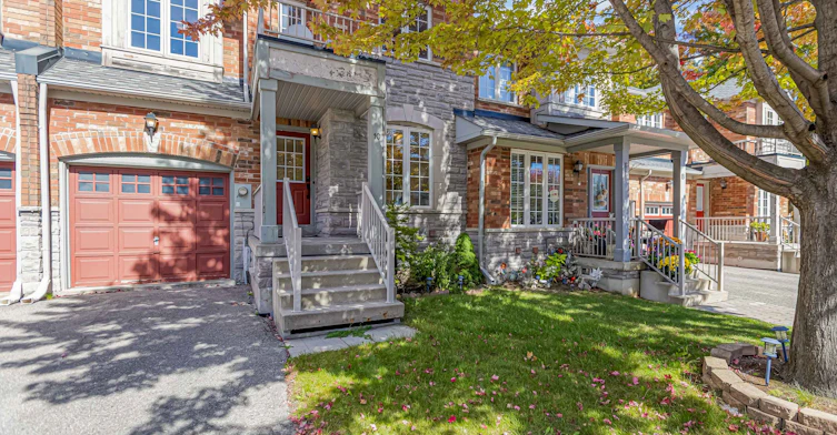 10 Macgregor Avenue, Richmond Hill, ON, L4B 4S8 - 2