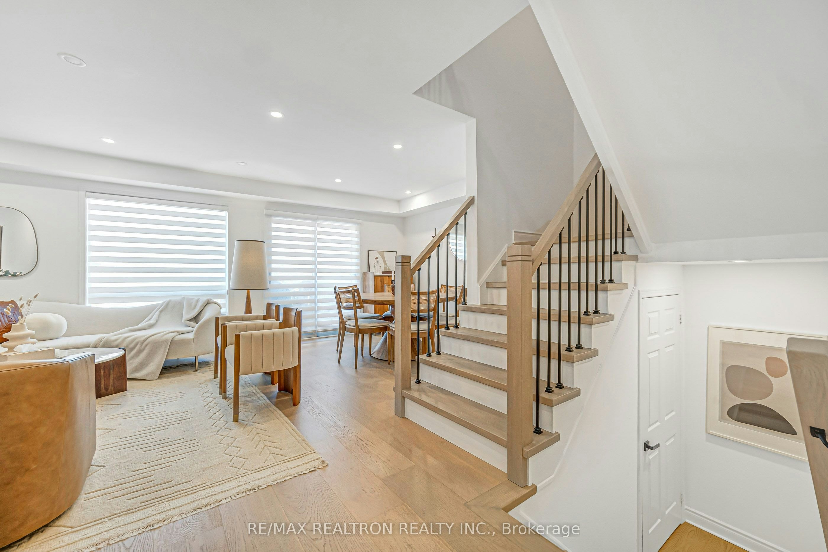 10 Macgregor Avenue, Richmond Hill, ON, L4B 4S8 - 16