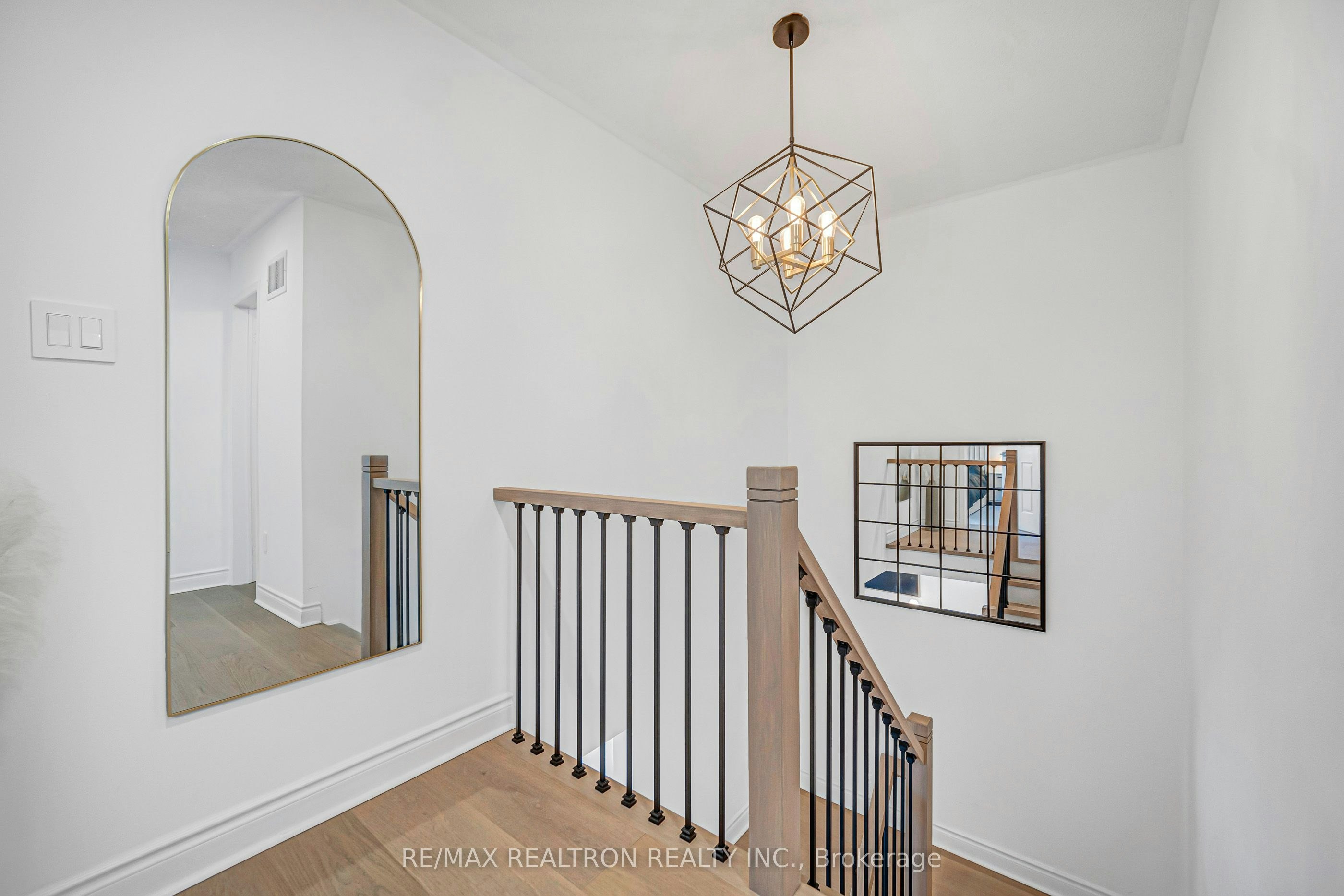 10 Macgregor Avenue, Richmond Hill, ON, L4B 4S8 - 28
