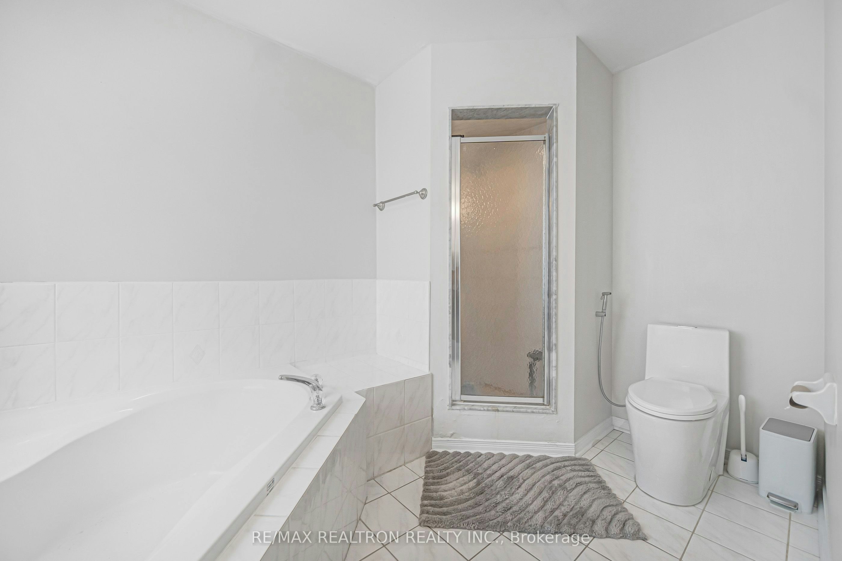 10 Macgregor Avenue, Richmond Hill, ON, L4B 4S8 - 40