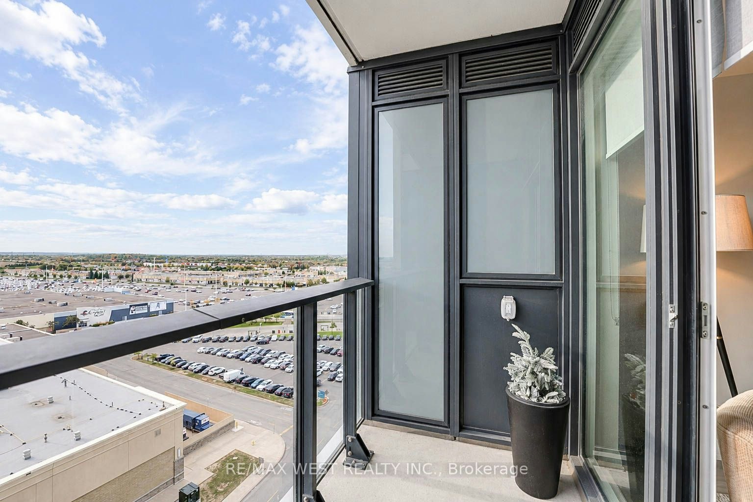 1019-9000 Jane Street, Vaughan, ON, L4K 0M6 - 22
